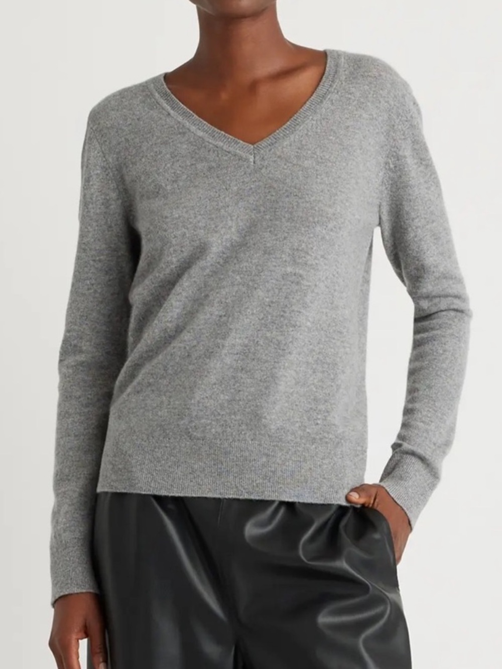Quince 100% Cashmere Grey Sweater